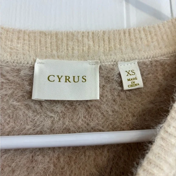 Cyrus Cream and Gray Floral Sweater - Picture 2 of 3